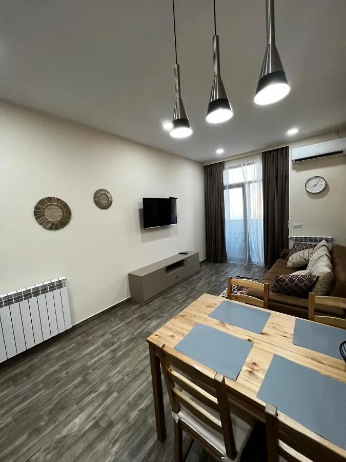 Apartment Квартира С Шикарным Видом И Отдельной Спальней Batumi